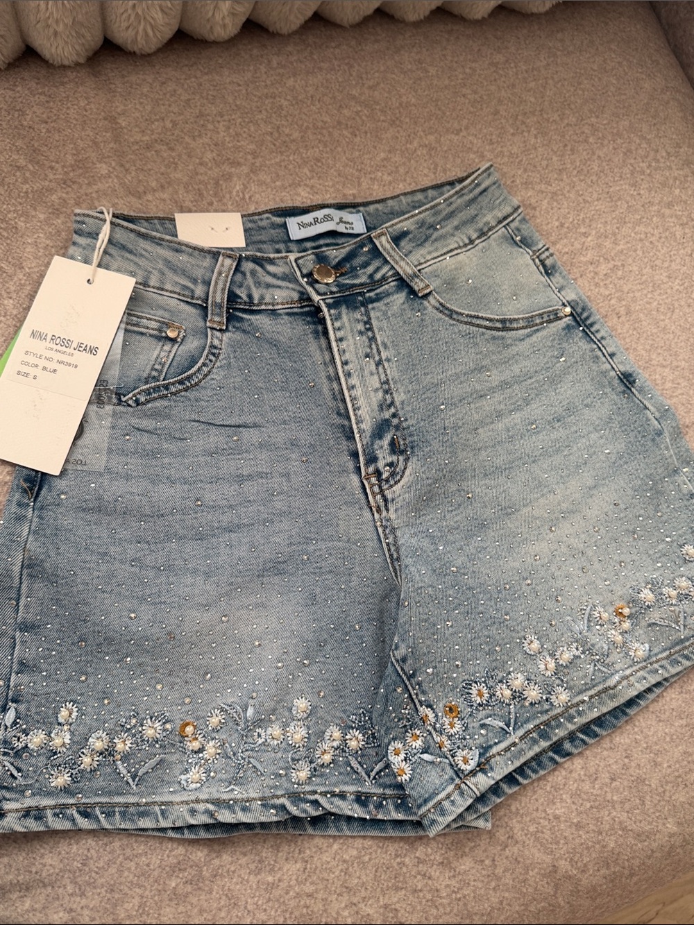 Nina Rossi Embroidered Light Blue Denim Shorts